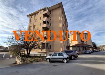 Trilocale con box doppio