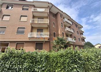Appartamento in Vendita a Santena (TO) via Badini 